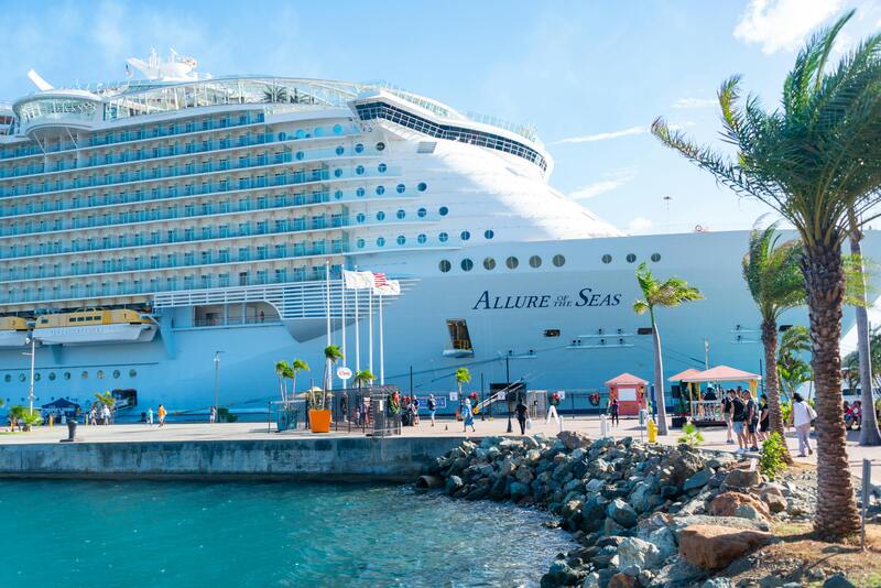 Port Canaveral Cruise Terminal Transfer With Morris Executive Transport Orlando